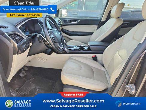 Used 2018 Ford Edge Titanium w/ Technology Package FWD image 9