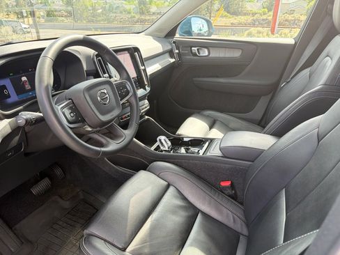 Used 2023 Volvo XC40 B5 Ultimate w/ Protection Package Premier AWD/4WD image 20
