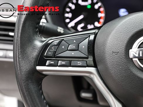 Used 2023 Nissan Altima 2.5 SV w/ SV Premium Package AWD/4WD image 15
