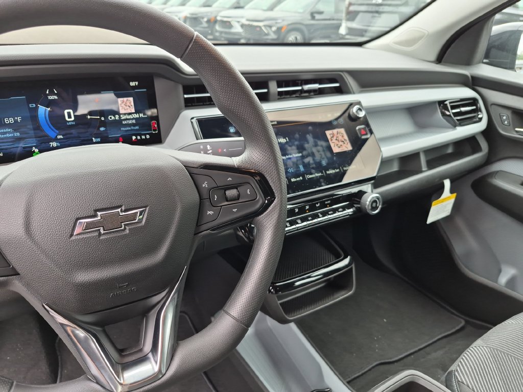 New 2027 Chevrolet Bolt LT FWD image 23