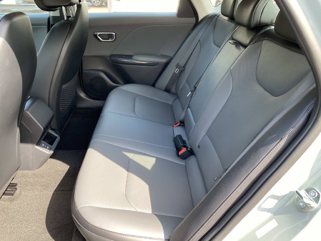 New 2026 Kia K4 EX FWD image 6