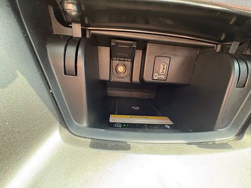 Used 2020 Honda Accord Touring image 19