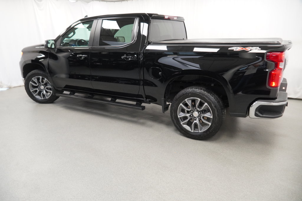 Used 2024 Chevrolet Silverado 1500 LT AWD/4WD image 26