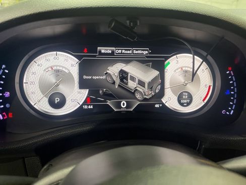 Used 2018 Jeep Wrangler Unlimited Sport S AWD/4WD image 16