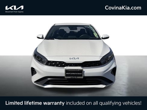 Used 2024 Kia Forte LXS w/ LXS Technology Package FWD image 3