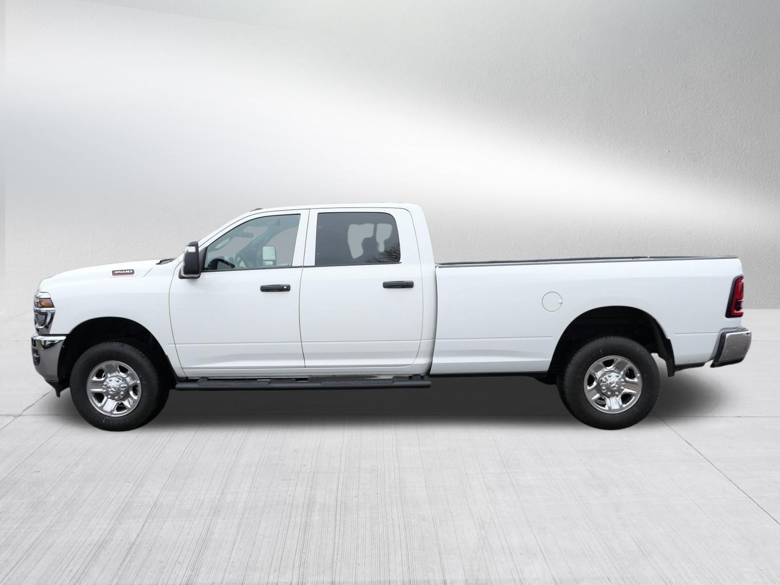 Used 2026 RAM 3500 Tradesman AWD/4WD image 4