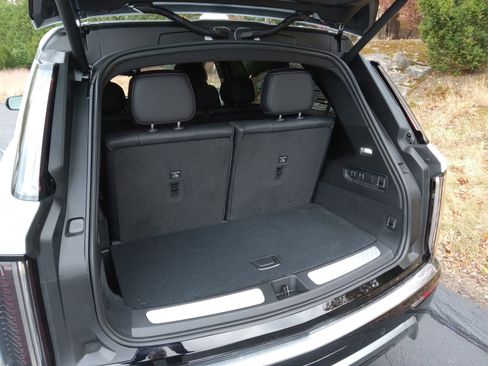 New 2026 Cadillac Vistiq Luxury image 27