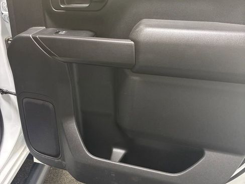 Used 2025 Chevrolet Silverado 2500 Custom w/ Custom Value Package image 27