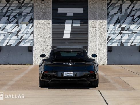 Used 2020 Aston Martin DBS Superleggera RWD image 13