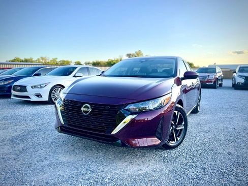 Used 2024 Nissan Sentra SV image 1