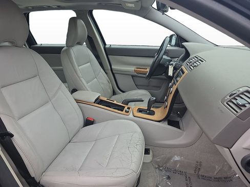 Used 2009 Volvo V50 2.4i image 19