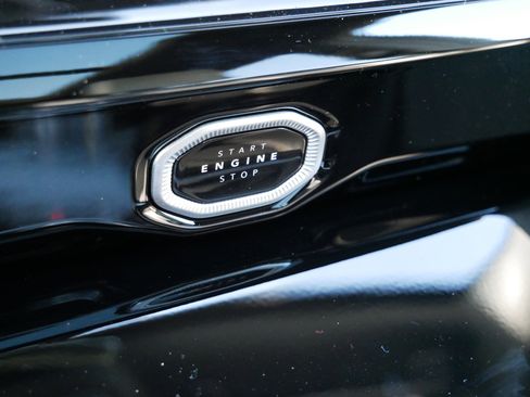 New 2026 Jeep Grand Cherokee L Limited AWD/4WD image 20