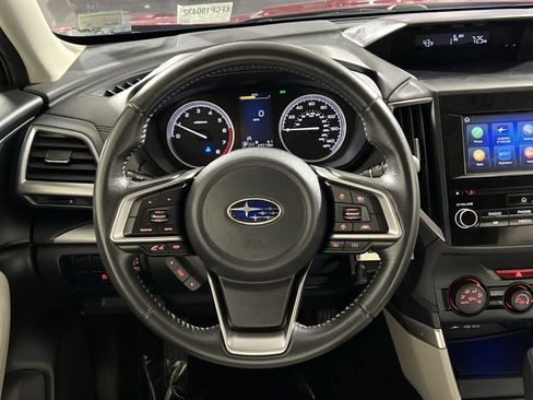 Used 2019 Subaru Forester Premium w/ All-Weather Package image 12