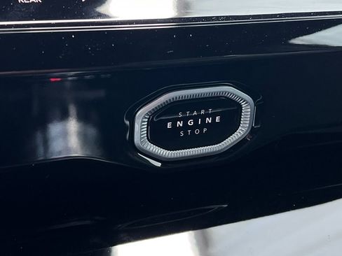 New 2026 Jeep Grand Cherokee Altitude image 23