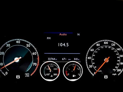 Used 2015 Bentley Continental GT image 27