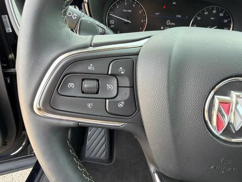 Used 2021 Buick Envision Preferred AWD/4WD image 28