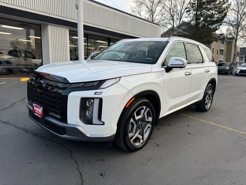 Used 2024 Hyundai Palisade Limited image 11