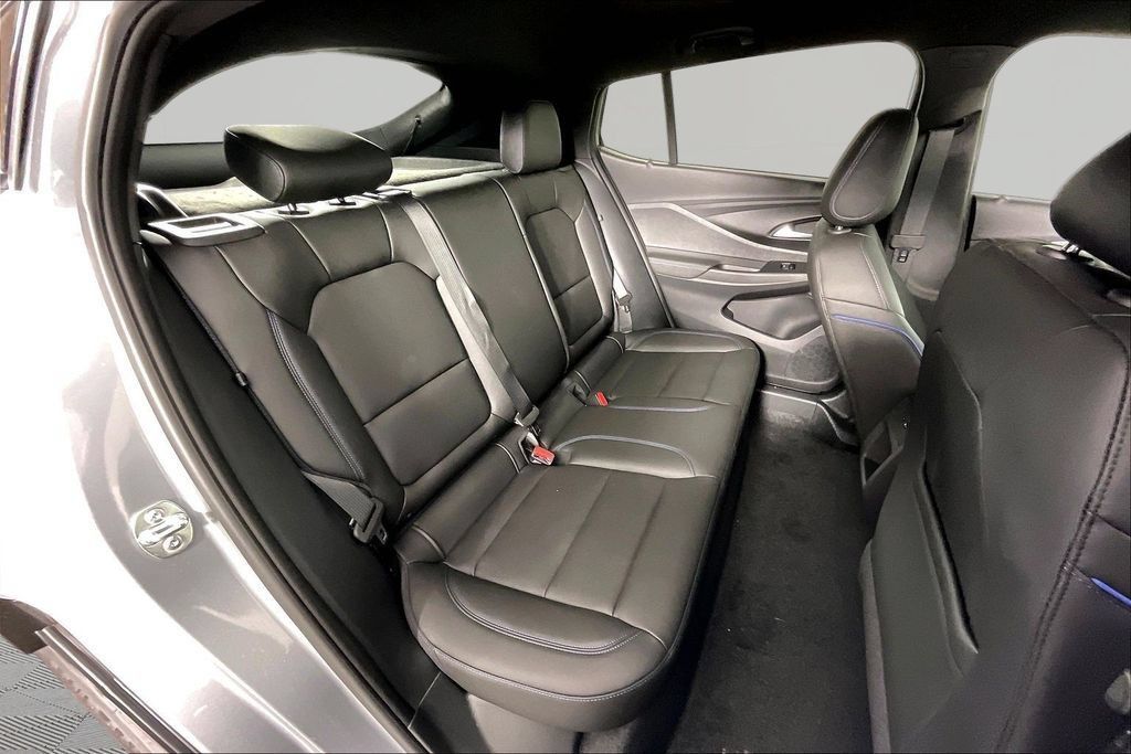New 2026 Buick Envista Sport Touring w/ Convenience I Package FWD image 11