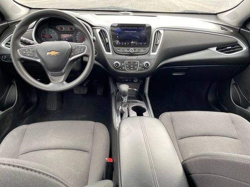 Used 2023 Chevrolet Malibu LT FWD image 6