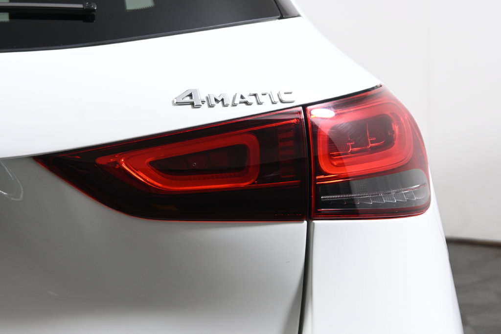 Certified 2023 Mercedes-Benz GLA 250 4MATIC image 13