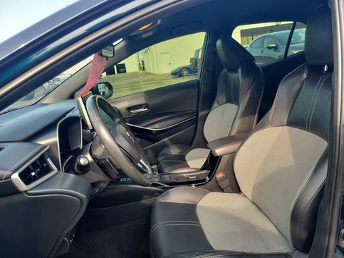 Used 2021 Toyota Corolla XSE FWD image 7