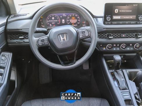Used 2024 Honda Accord EX image 18