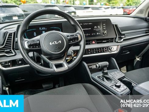 Used 2025 Kia Sportage LX FWD image 27