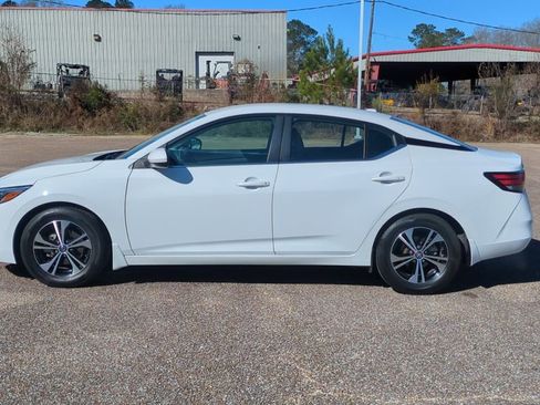 Used 2023 Nissan Sentra SV w/ Trunk Package image 8