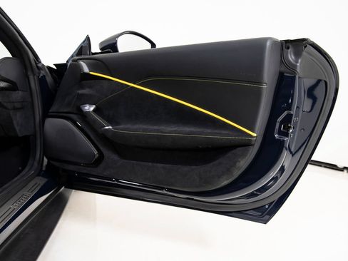 Certified 2024 Ferrari Roma Spider RWD image 25
