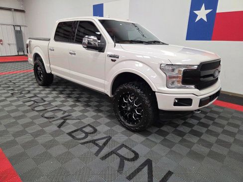 Used 2018 Ford F150 Platinum w/ Equipment Group 701A Luxury image 15