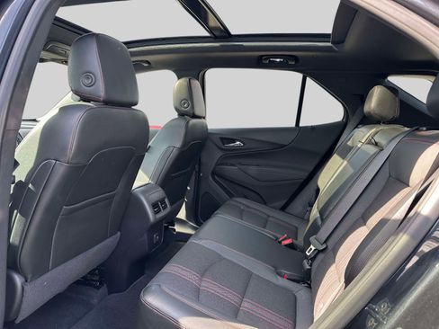 Certified 2023 Chevrolet Equinox RS FWD image 10