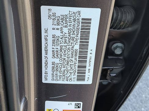 Used 2018 Honda Accord EX-L image 38