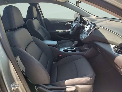 Used 2025 Chevrolet Malibu LT FWD image 29