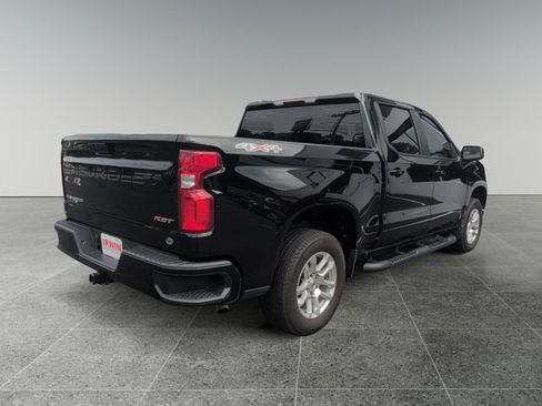 Used 2024 Chevrolet Silverado 1500 RST AWD/4WD image 5