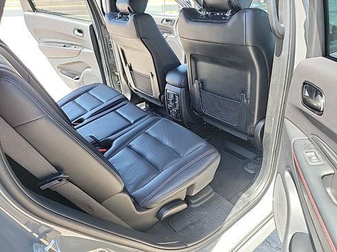 Used 2025 Dodge Durango GT AWD/4WD image 16