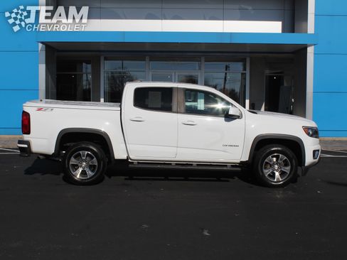 Used 2020 Chevrolet Colorado Z71 image 3