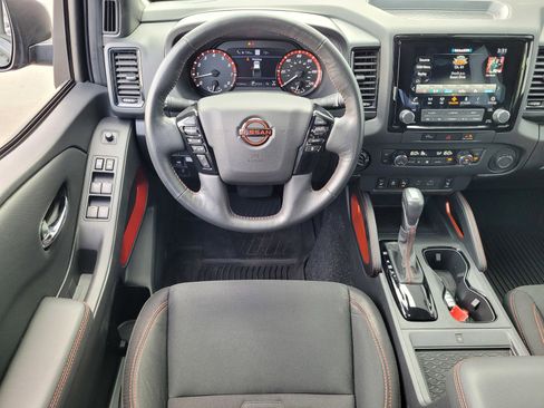 Certified 2023 Nissan Frontier PRO-4X w/ Pro Convenience Package image 7