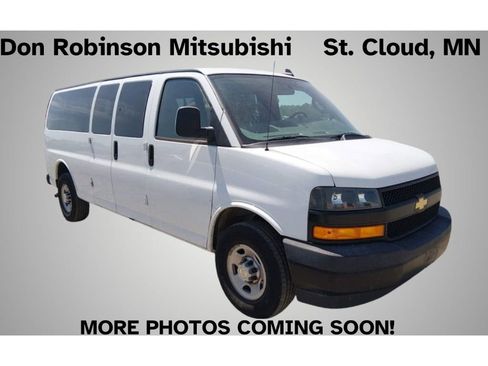 Used 2020 Chevrolet Express 3500 LS RWD image 1