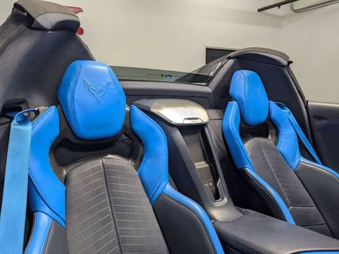 Used 2023 Chevrolet Corvette Stingray Premium Conv w/ 3LT image 11