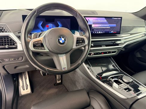 Used 2024 BMW X5 xDrive40i w/ M Sport Package AWD/4WD image 4