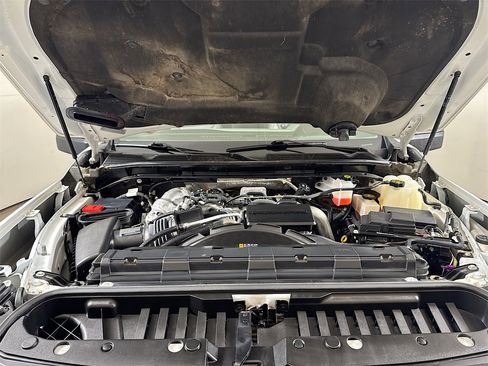 Used 2024 GMC Sierra 3500 SLT w/ Texas SLT Premium Package image 29