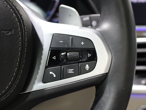 Used 2019 BMW X5 xDrive40i w/ M Sport Package AWD/4WD image 14