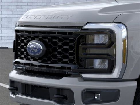 New 2026 Ford F250 XL image 17