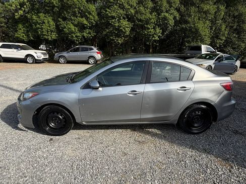 Used 2013 MAZDA MAZDA3 i Sport FWD image 4