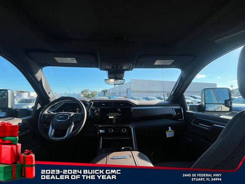 New 2026 GMC Sierra 2500 Denali w/ Denali Reserve Package image 14