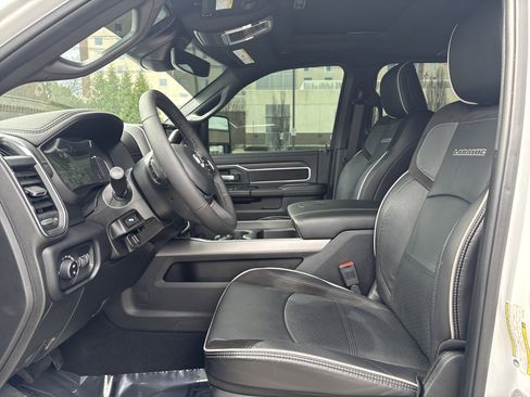 Used 2025 RAM 2500 Laramie w/ Night Edition image 12