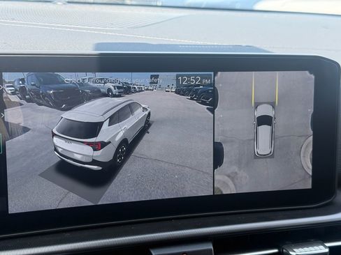 Used 2026 Kia Sportage SX image 20