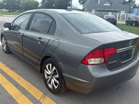 Used 2011 Honda Civic LX image 6