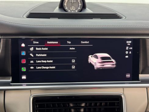 Used 2023 Porsche Panamera Platinum Edition image 30