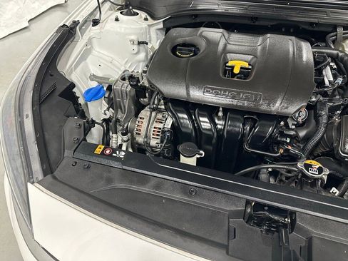 Used 2024 Kia Forte LXS image 57